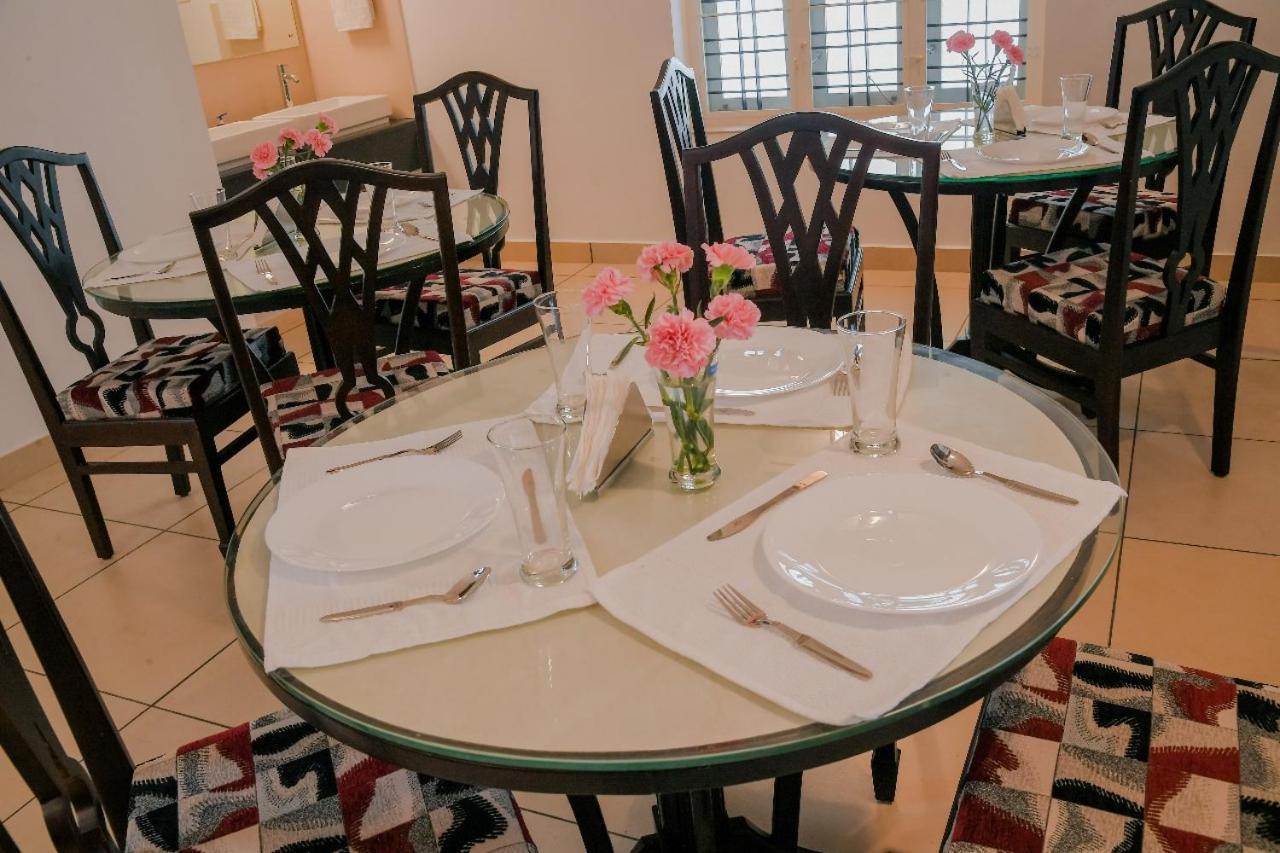Bed and Breakfast Ramas Garden à Thiruvananthapuram Extérieur photo
