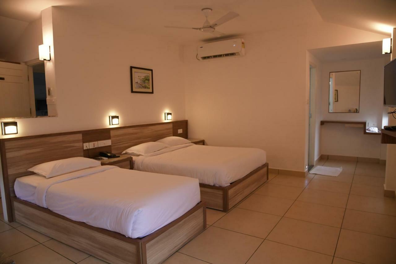 Bed and Breakfast Ramas Garden à Thiruvananthapuram Extérieur photo